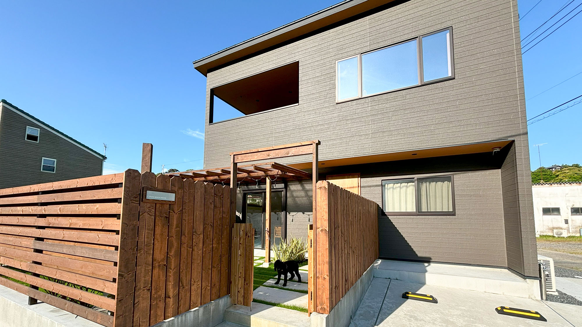 TAITO BEACH HOUSE 