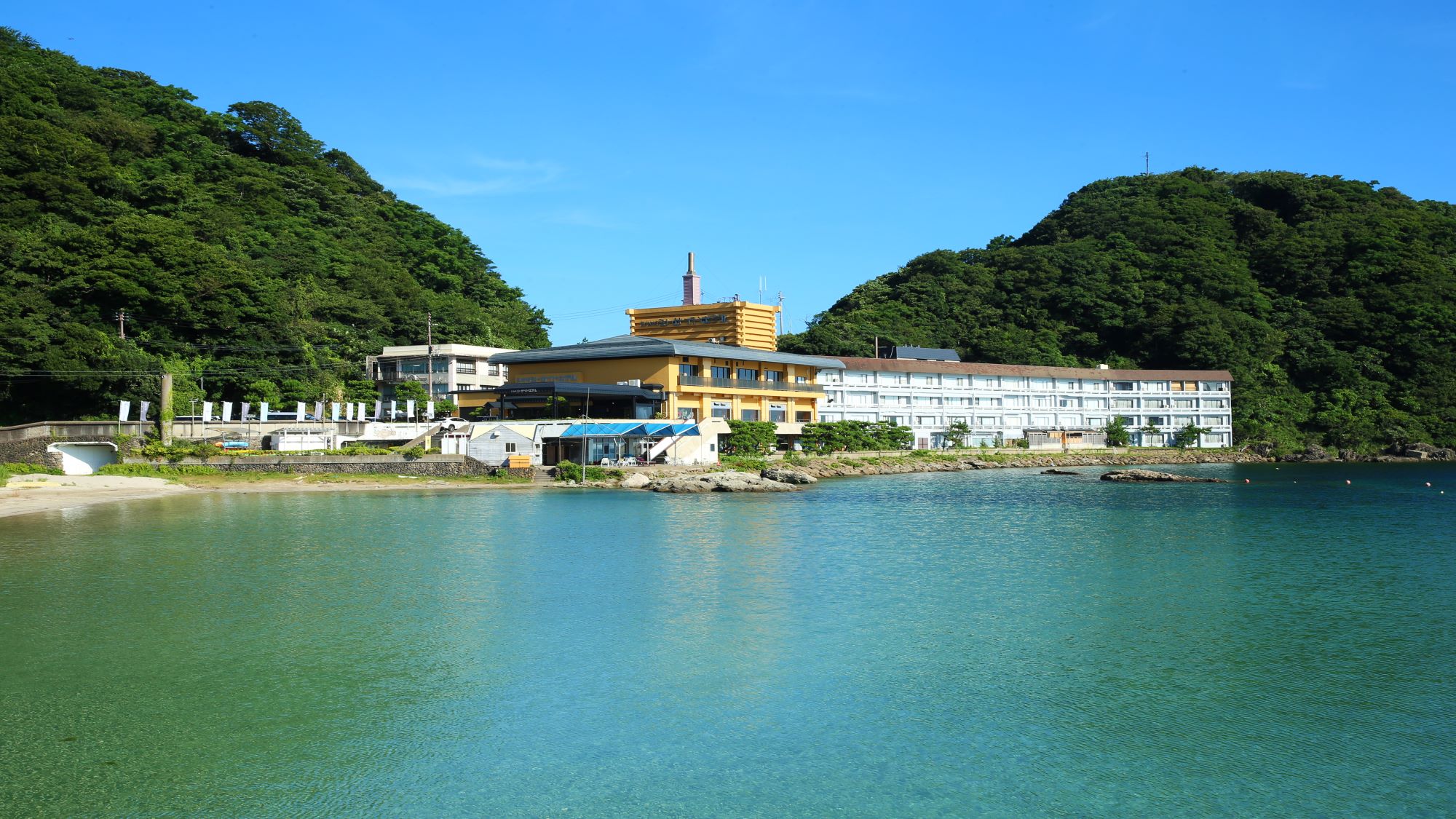 海水 浴場 近く の 宿