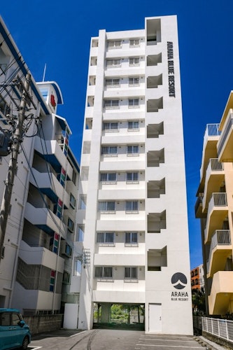 北谷の海を眺めるリゾートマンション　＾
