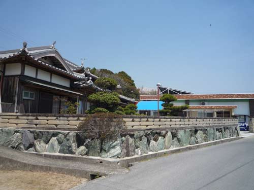 兵庫の淡路島や竹田城跡などを観光したい。ペット可のおすすめホテル