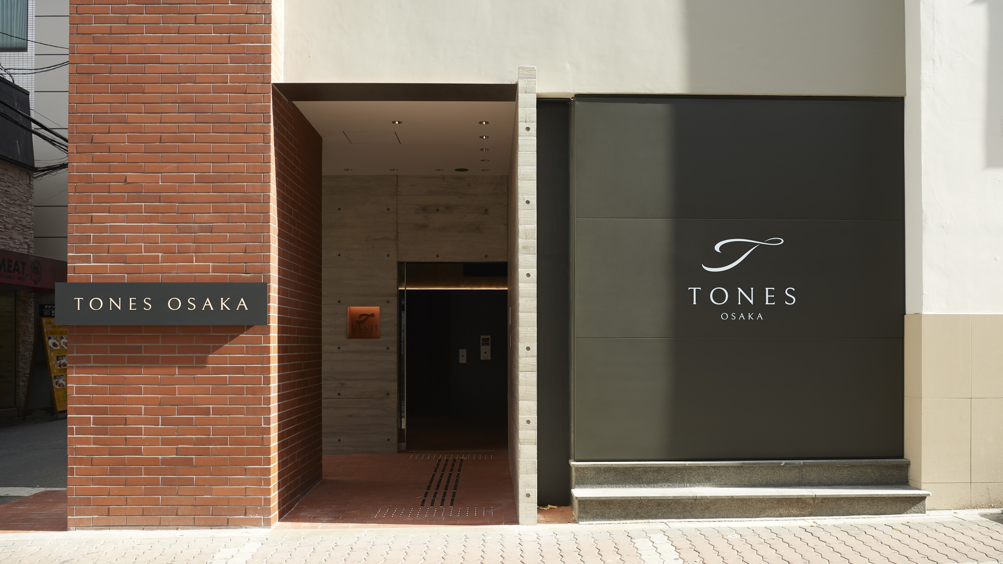 ＴＯＮＥＳ　ＯＳＡＫＡ