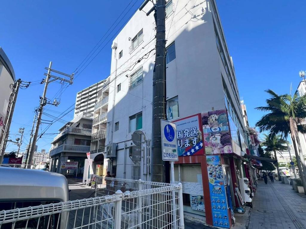 Ｃｏｎｄｏｍｉｎｉｏ　Ｍａｋｉｓｈｉ　Ａｎｎｅｓｓｏ