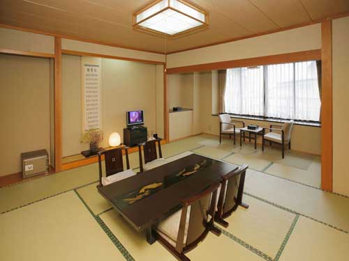 武雄温泉　ホテル春慶屋の客室の写真