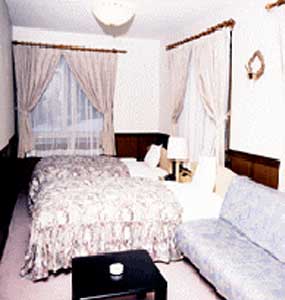 プチホテル　ガーデンまつぶしの客室の写真