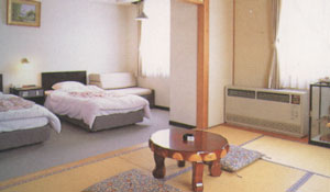 ＥＡＲＴＨＭＡＮＳ　ＴＳＵＧＡＩＫＥ（アースマンズ　ツガイケ）（旧：リゾートホテル栂池）の客室の写真