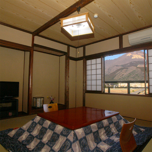 由布院温泉　山荘　田名加の客室の写真