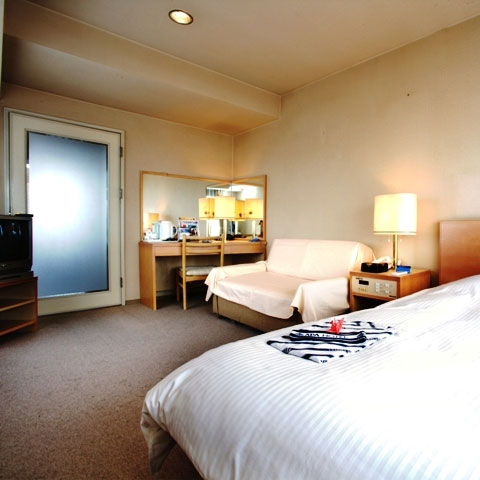 アパホテル〈小松グランド〉の客室の写真
