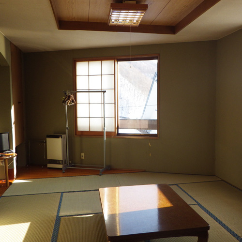 尾瀬戸倉温泉　マルイ旅館の客室の写真