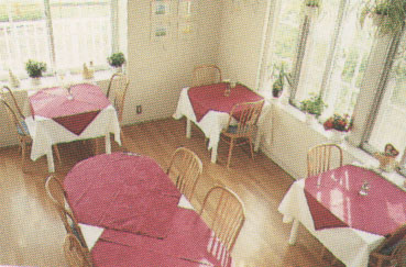 清里ゲストハウス　ブロークンエッグインの客室の写真