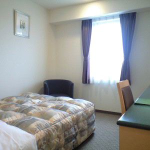 アパホテル〈三重亀山〉の客室の写真