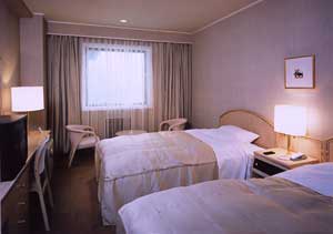 ホテル鶴（ＨＯＴＥＬ　ＴＳＵＲＵ）の客室の写真