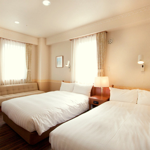 スマイルホテル神戸元町の客室の写真