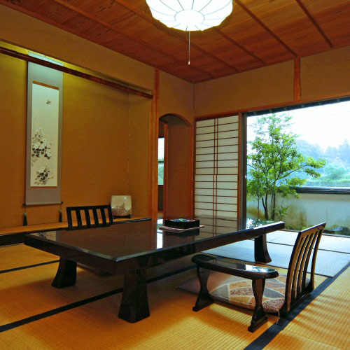 由布院温泉　和風旅館　津江の庄の客室の写真