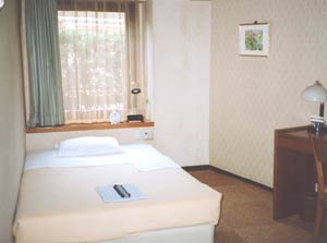 ビジネス千成ホテルの客室の写真
