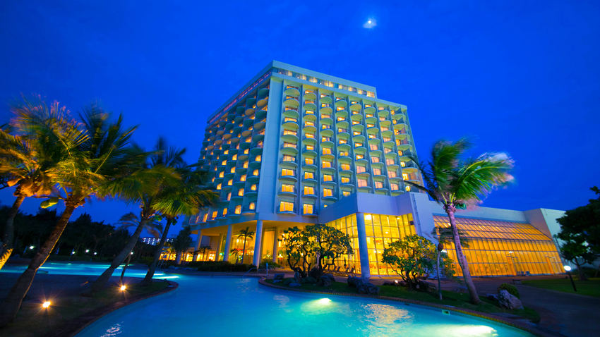 【沖縄】友人とコンベションセンターや観光を楽しめるホテル