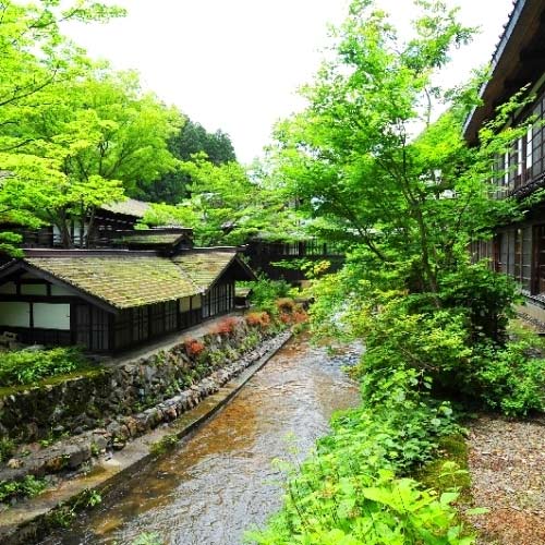関東圏で秘湯と呼ばれる温泉地に泊まりたい