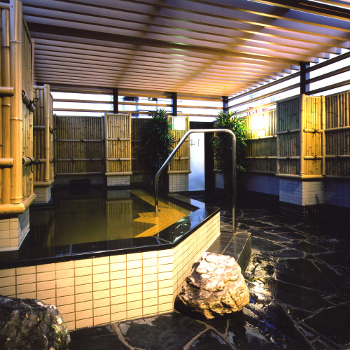 アパヴィラホテル〈名古屋丸の内駅前〉（アパホテルズ＆リゾーツ）の客室の写真