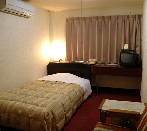 ビジネスホテル　天文館の客室の写真