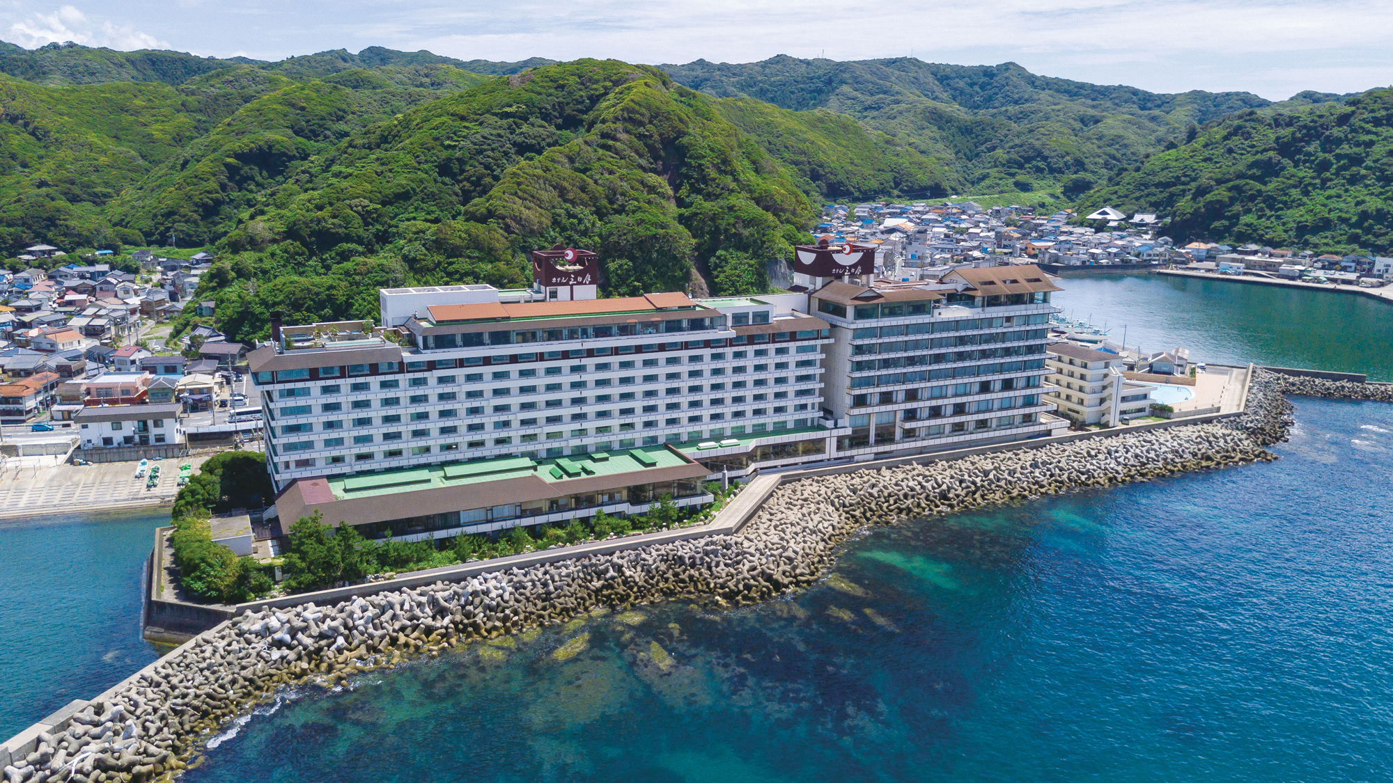 小湊温泉　鴨川ホテル三日月