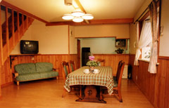 貸別荘　レイクヴィラ　河口湖の客室の写真