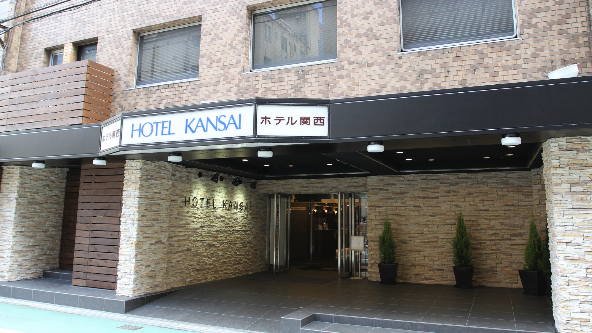 梅田のライブハウス近くで女性におすすめの格安ホテル