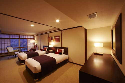 雲仙温泉　九州ホテルの客室の写真