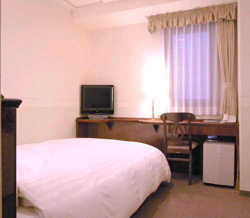 上野ターミナルホテルの客室の写真