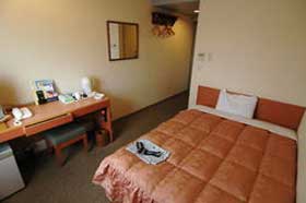 諫早ターミナルホテルの客室の写真