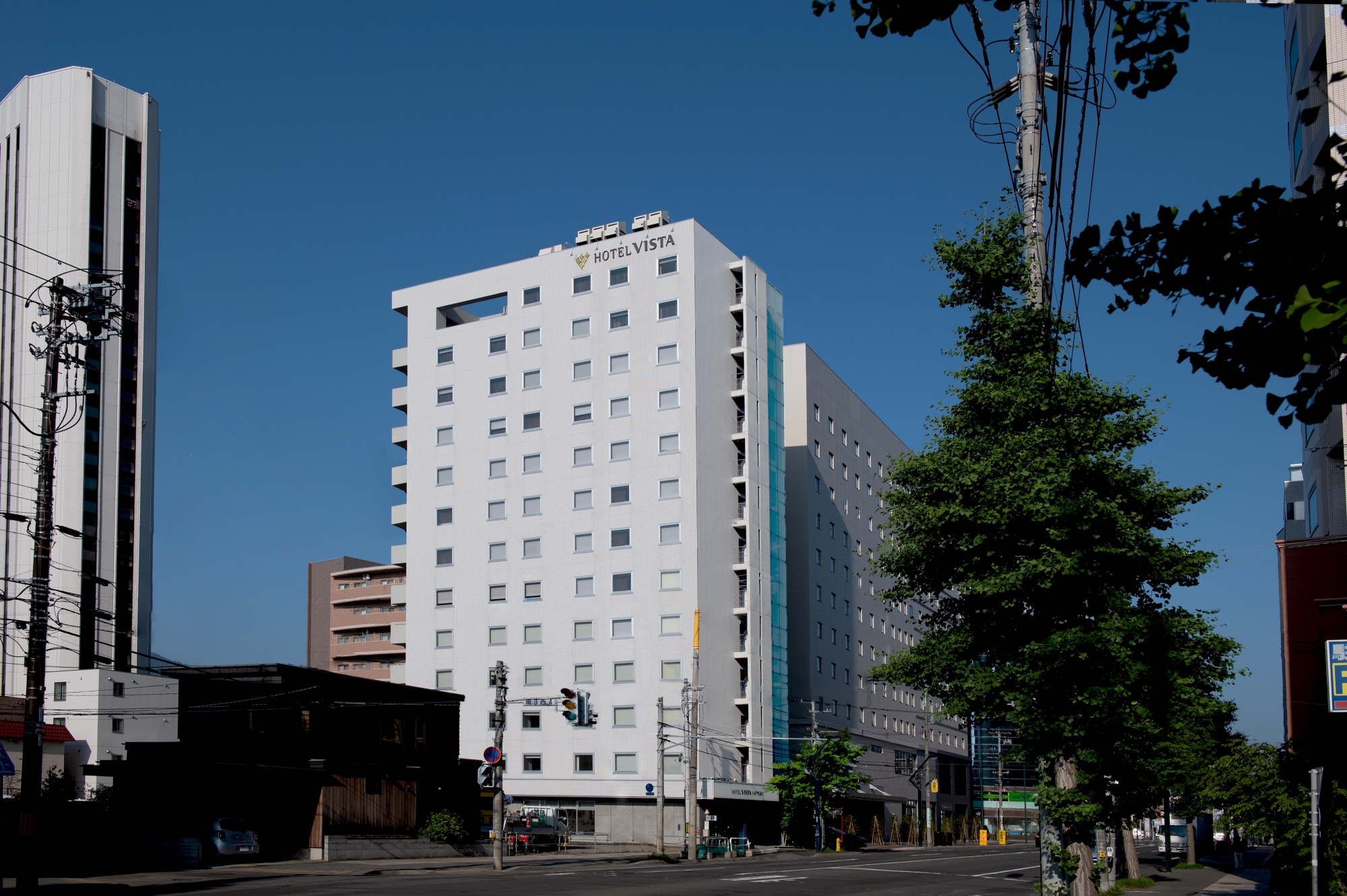 札幌駅周辺のでとにかく格安で泊まれるおすすめのホテルを教えください。