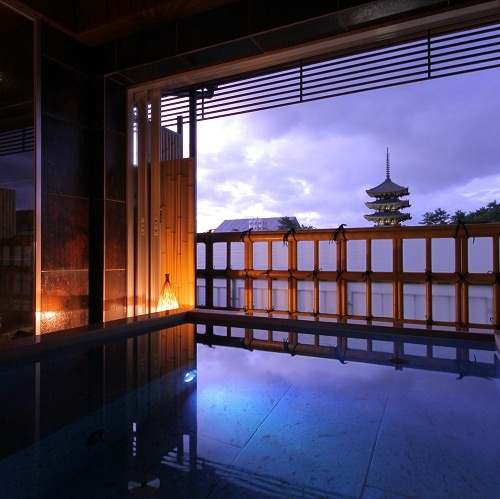 古都奈良の宿　飛鳥荘の客室の写真