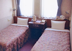 ステーションビジネスホテル　天守閣の客室の写真