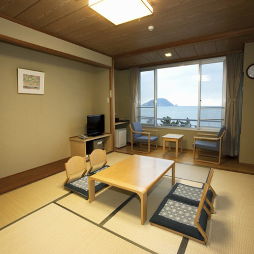 休暇村　志賀島の客室の写真