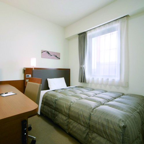 コンフォートホテル富山駅前の客室の写真