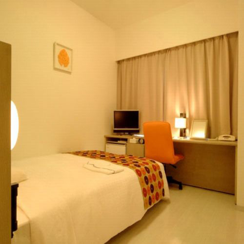 スマイルホテル沖縄那覇の客室の写真