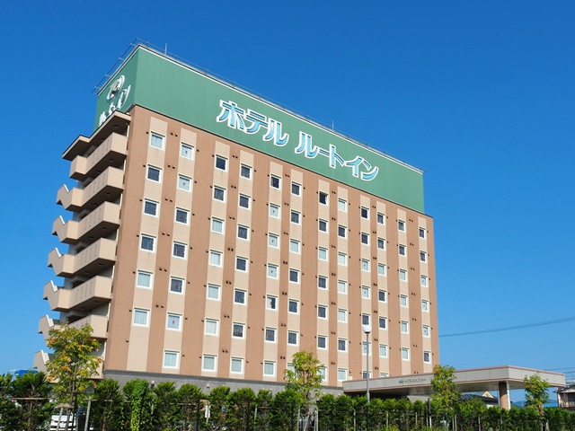 ビジネスホテル　秀山荘