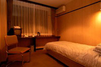 甲州街道　韮崎宿　清水屋旅館の客室の写真
