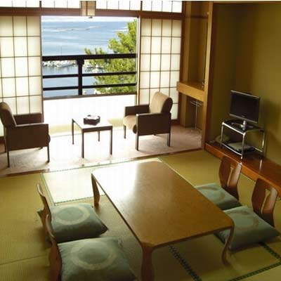 宮島シーサイドホテルの客室の写真