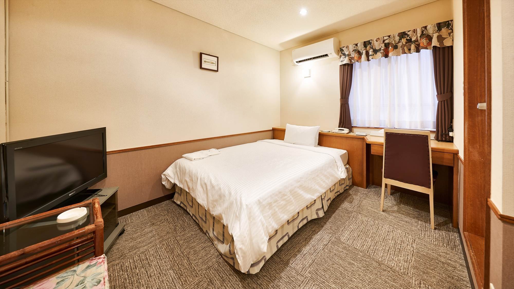 クラウンホテル沖縄の客室の写真