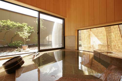 Tsurunoyu Matsushimakan Ideally located in the Nanyo area, Tsurunoyu Matsushimakan promises a relaxing and wonderful visit. The property offers a wide range of amenities and perks to ensure you have a great time. Facilities 