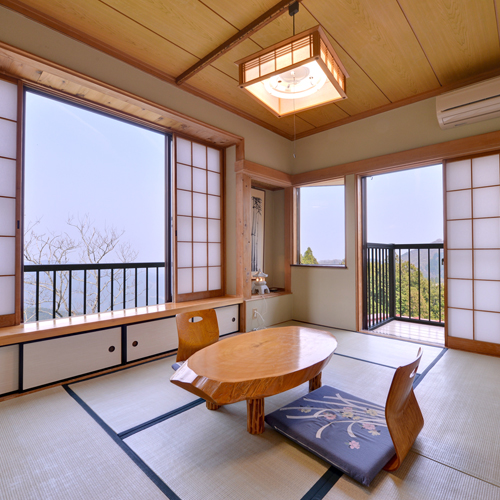 南山荘＜東京都＞の客室の写真