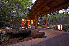 春に松江城山公園近くで泊まれる温泉宿は？