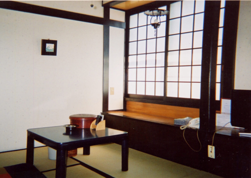 白扇旅館の客室の写真