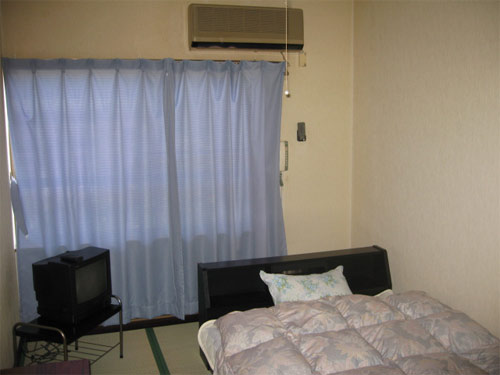 ビジネス旅館竹園の客室の写真