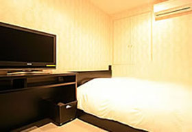 ビジネスホテル　マルヨンの客室の写真