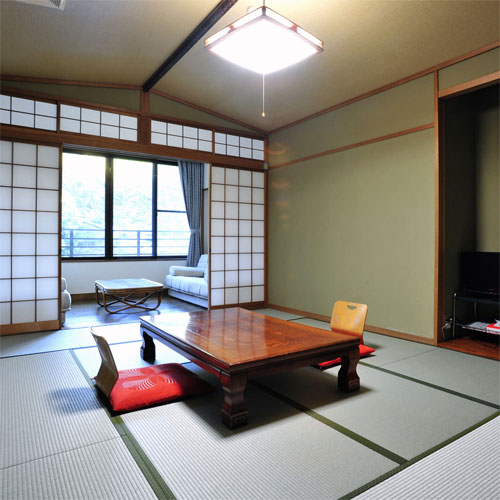 芦安温泉　岩園館の客室の写真