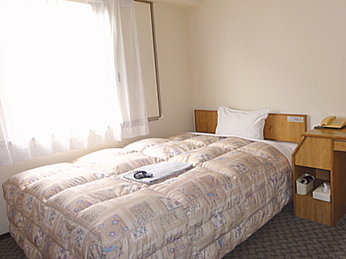 ホテルオークス新大阪の客室の写真