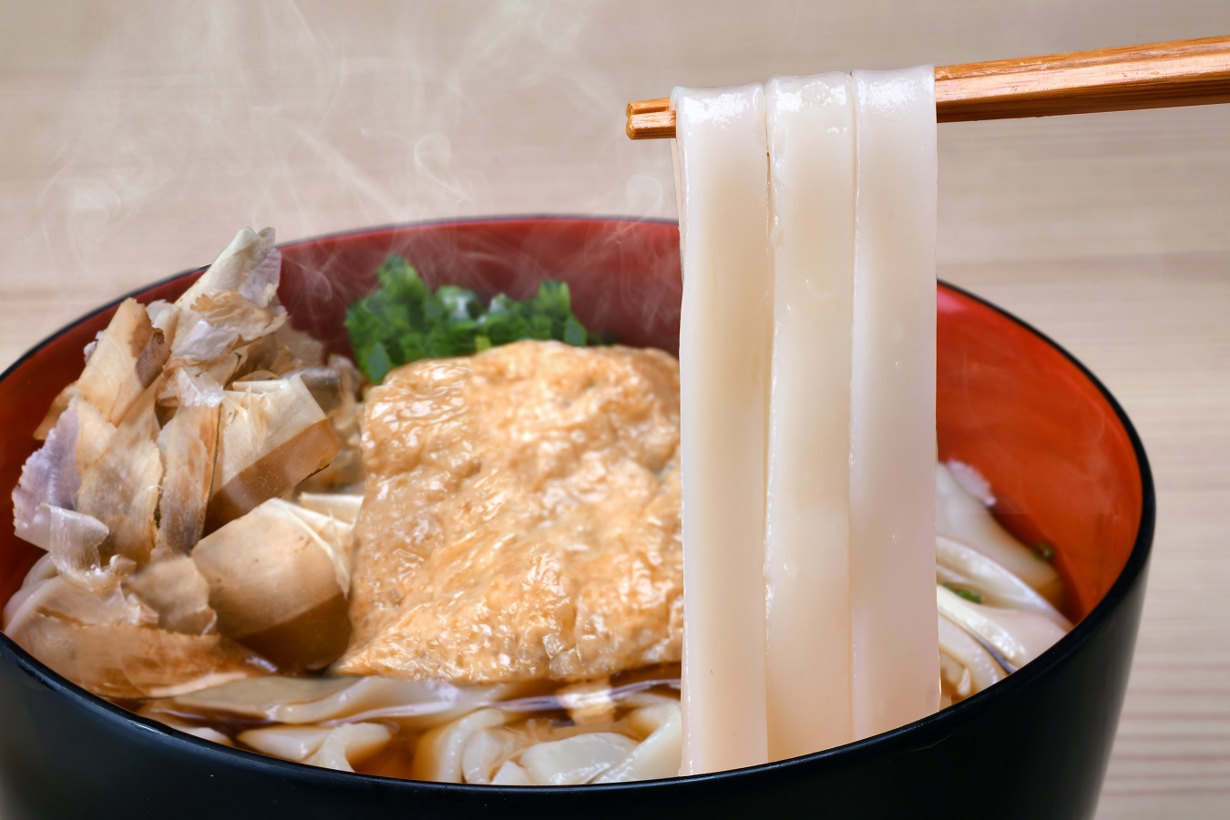【ご当地グルメ】名古屋ならではの「きしめん」もご用意しています