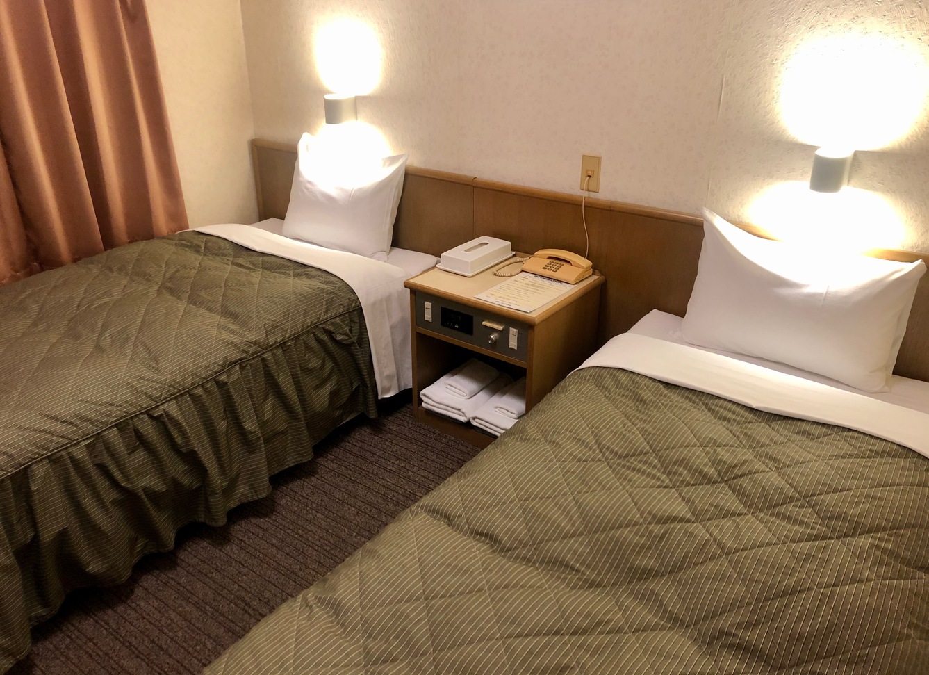 Hotel Ichimatsu The 2-star Hotel Ichimatsu offers comfort and convenience whether youre on business or holiday in Funabashi. The property offers a wide range of amenities and perks to ensure you have a great time. T