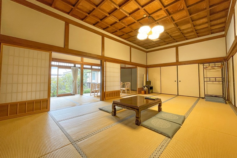 禁煙広縁付き客室（21畳）1階一例