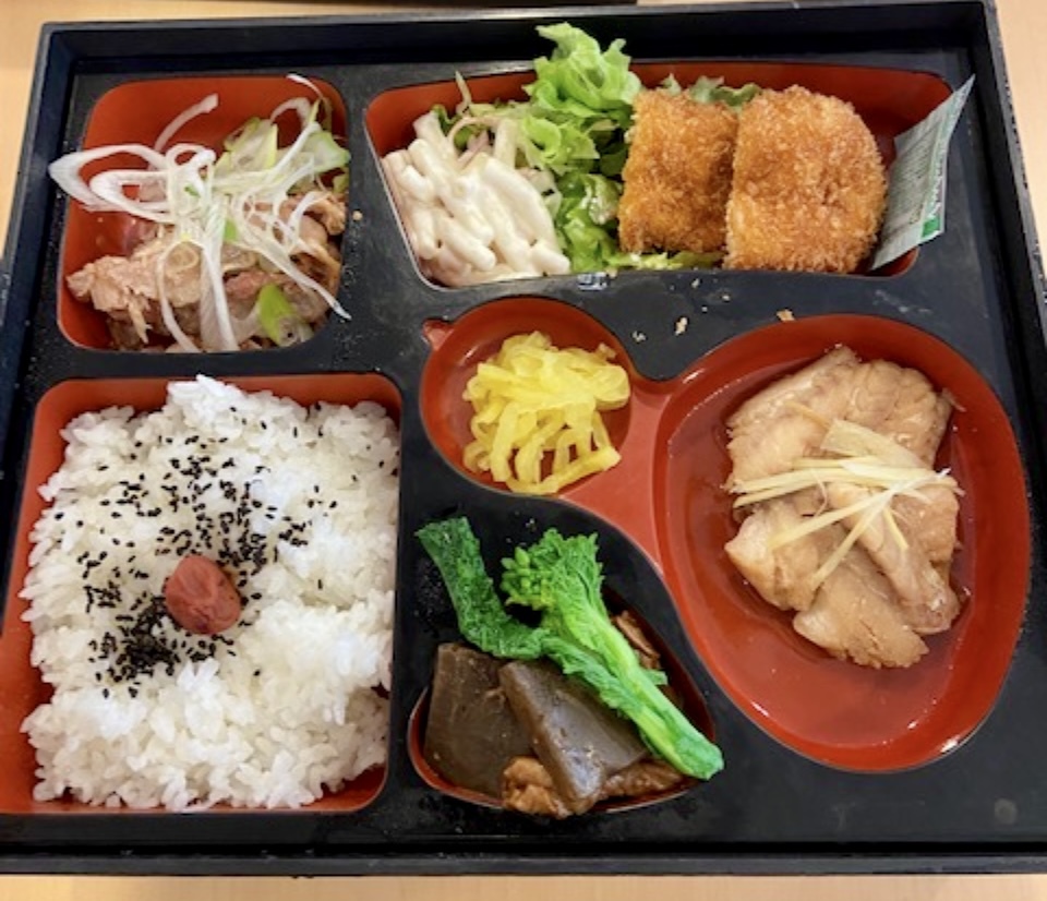 【夕食】おまかせ日替わりお弁当3
